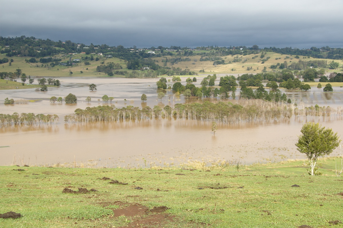 flashflooding flood_pictures : McLeans Ridges, NSW   22 May 2009